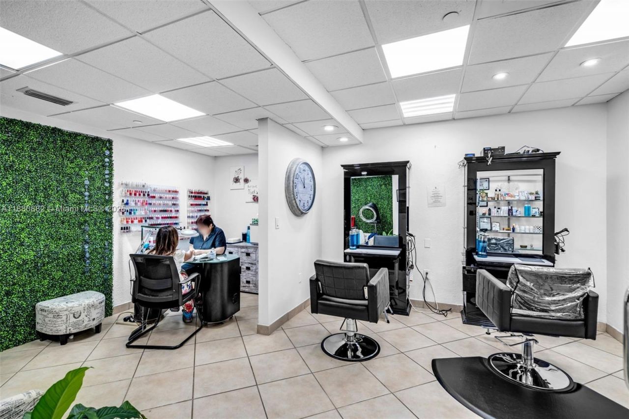 16485 Collins Ave, Unit PH35C, Sunny Isles Beach, FL 33160 Photo