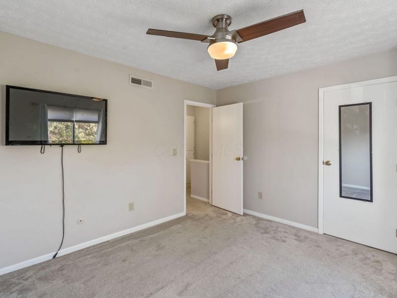 590 Willis Lane, Delaware, OH 43015 Photo 17