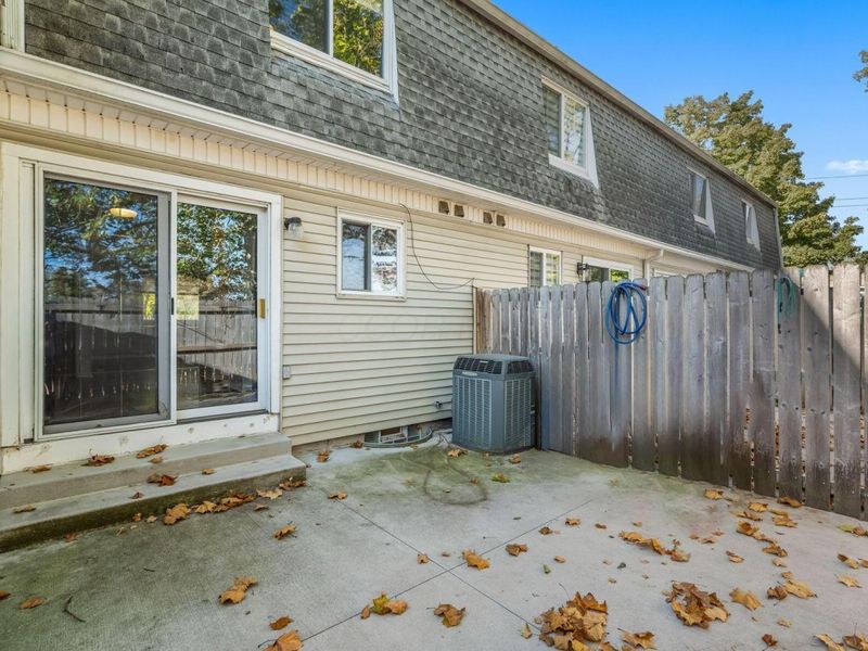 590 Willis Lane, Delaware, OH 43015 Photo 4