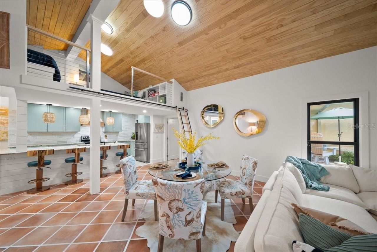 718 Golden Beach Boulevard, Unit 1, Venice, FL 34285 Photo