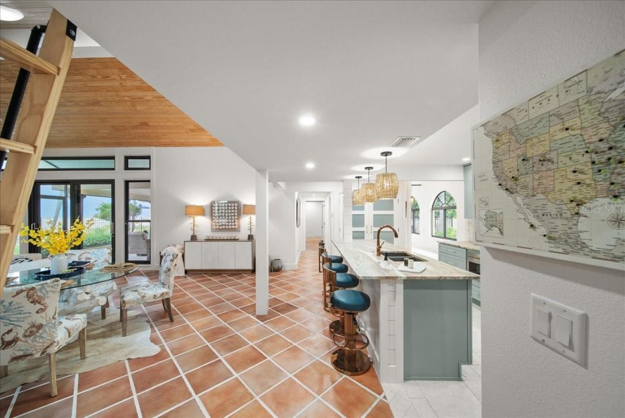 718 Golden Beach Boulevard, Unit 1, Venice, FL 34285 Photo