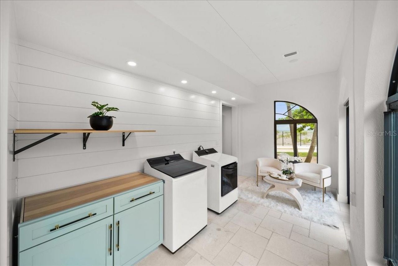 718 Golden Beach Boulevard, Unit 1, Venice, FL 34285 Photo