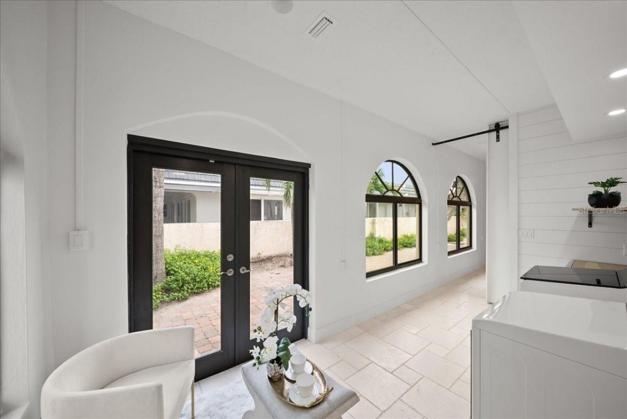 718 Golden Beach Boulevard, Unit 1, Venice, FL 34285 Photo