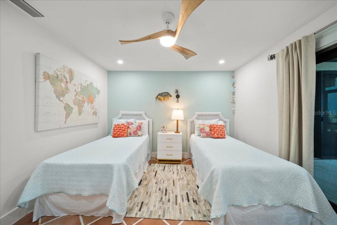 718 Golden Beach Boulevard, Unit 1, Venice, FL 34285 Photo