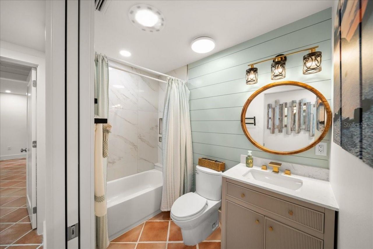 718 Golden Beach Boulevard, Unit 1, Venice, FL 34285 Photo