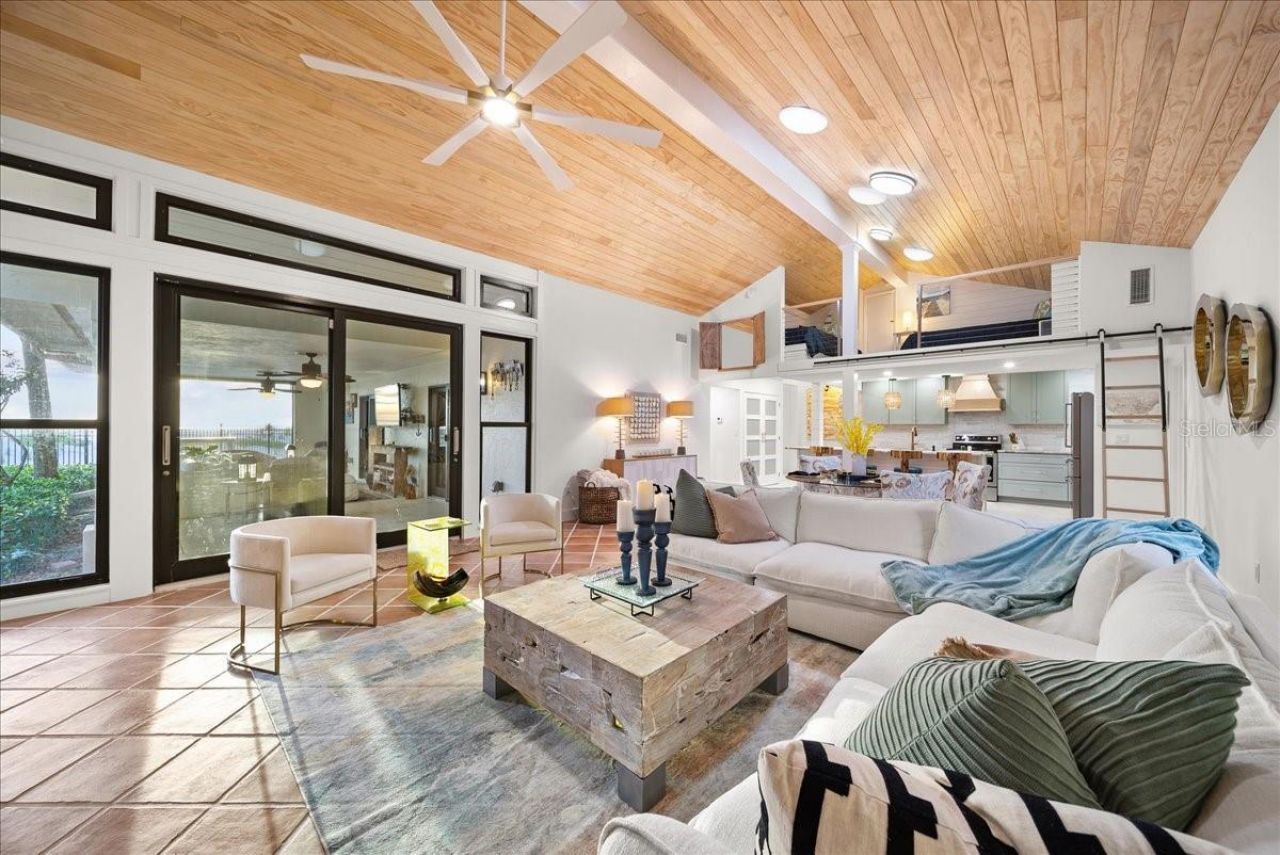 718 Golden Beach Boulevard, Unit 1, Venice, FL 34285 Photo