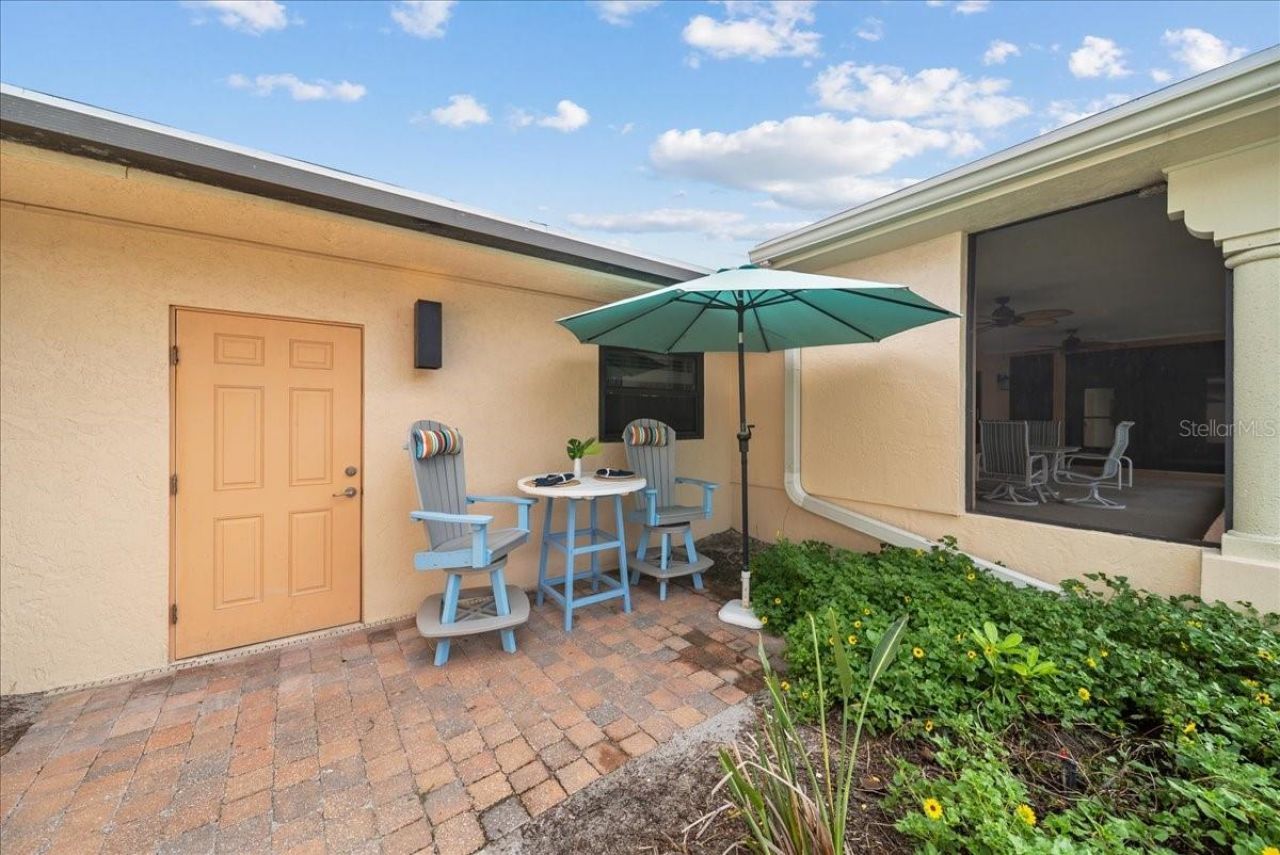 718 Golden Beach Boulevard, Unit 1, Venice, FL 34285 Photo