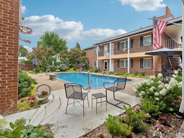 3701 S Riverside Drive, Unit 12, Tulsa, OK 74105