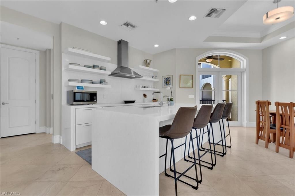 684 10th Ave S, Unit D1, Naples, FL 34102 Photo