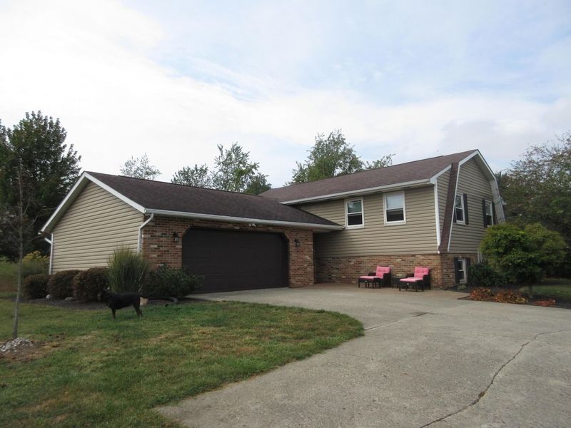 1906 Seminary Road, Heath, OH 43056 Photo 1