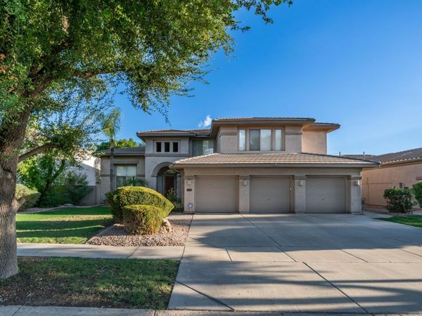 1951 W BARTLETT Court, Chandler, AZ 85248