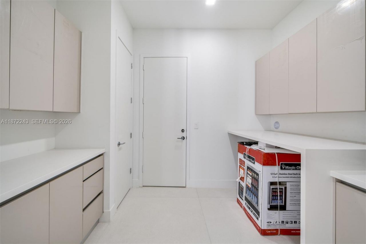 8620 SW 112 St, Miami, FL 33156 Photo