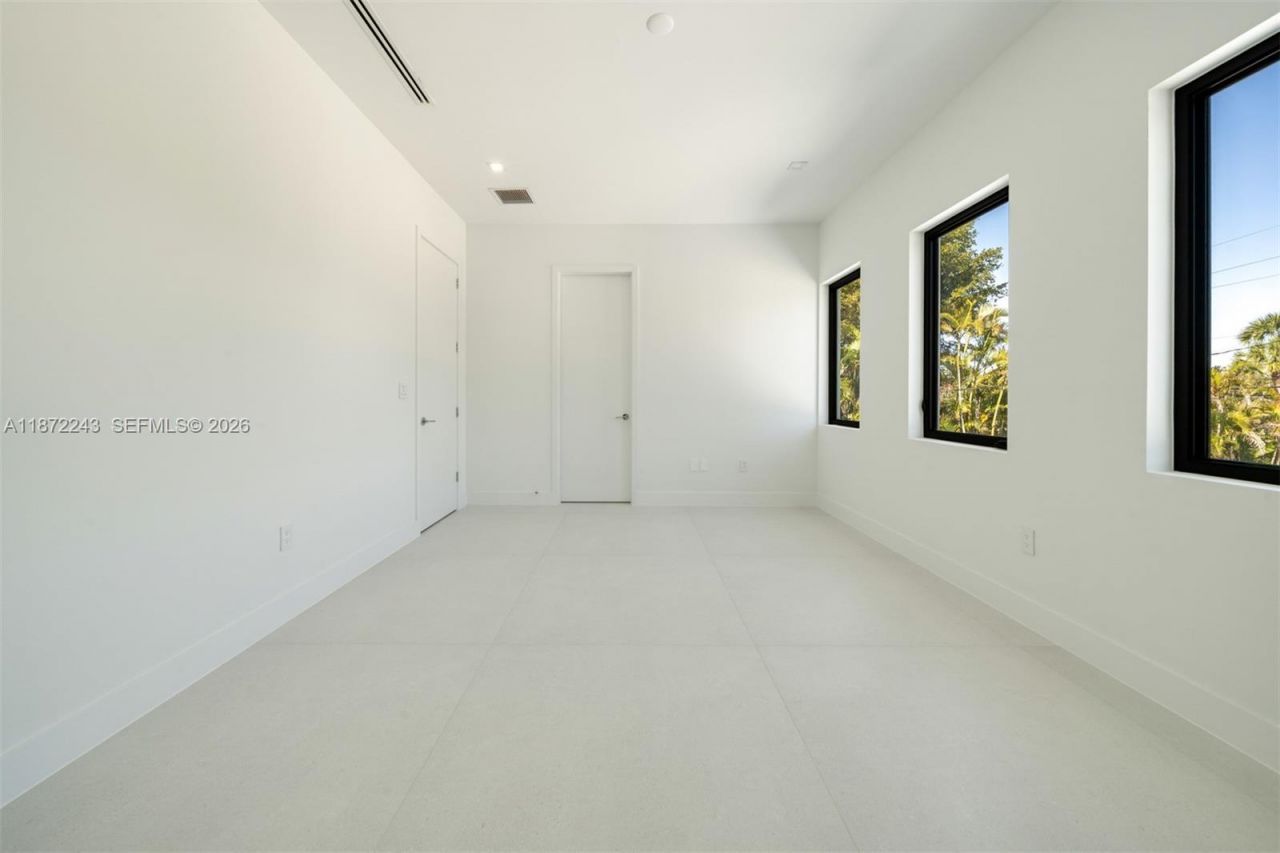 8620 SW 112 St, Miami, FL 33156 Photo