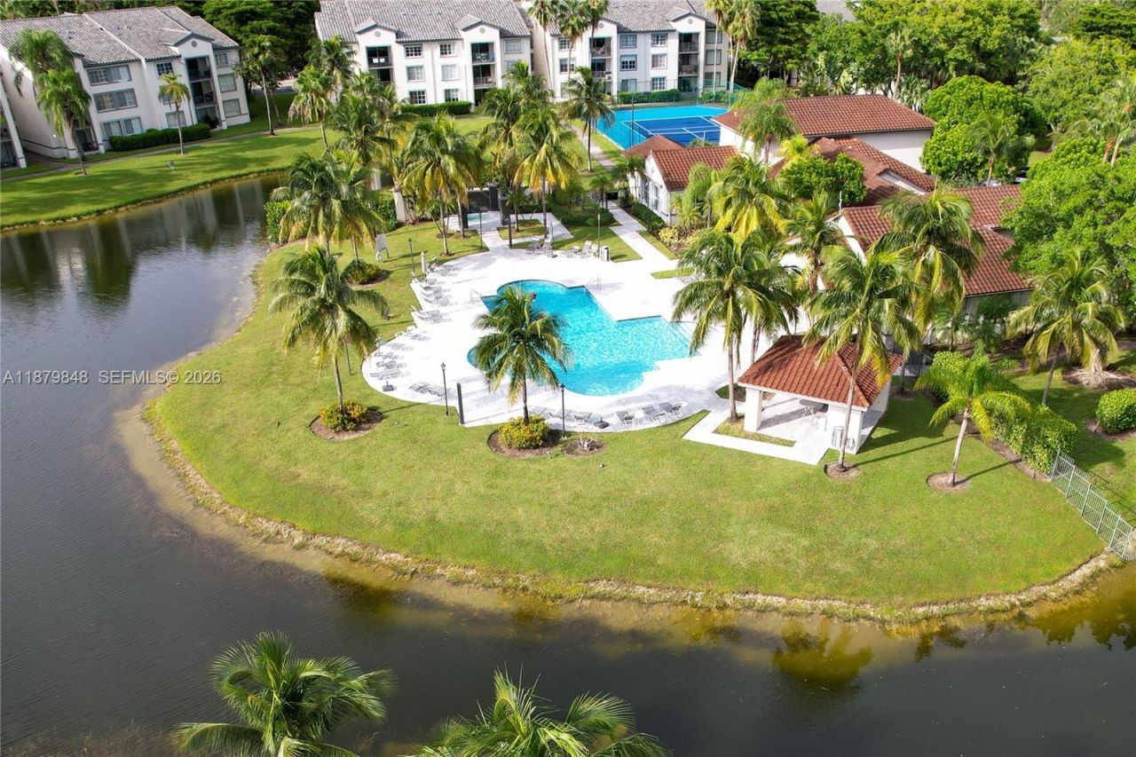 4360 NW 107th Ave, Unit 204, Doral, FL 33178 Photo