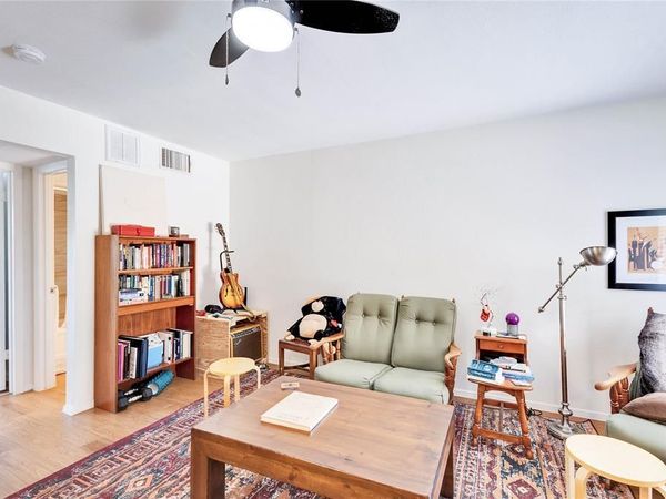 2207 Leon ST, Unit 303, Austin, TX 78705