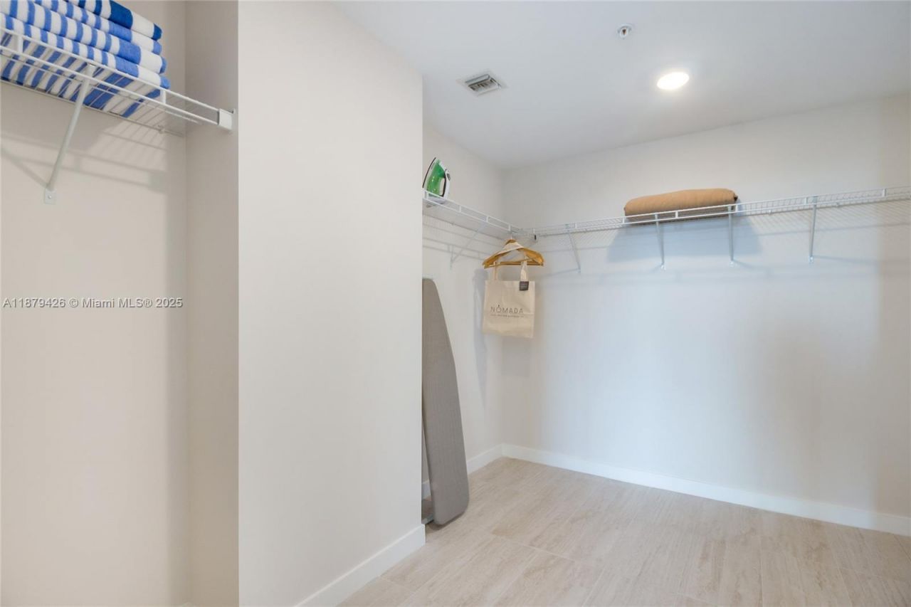 3900 Biscayne Blvd, Unit S-804, Miami, FL 33137 Photo