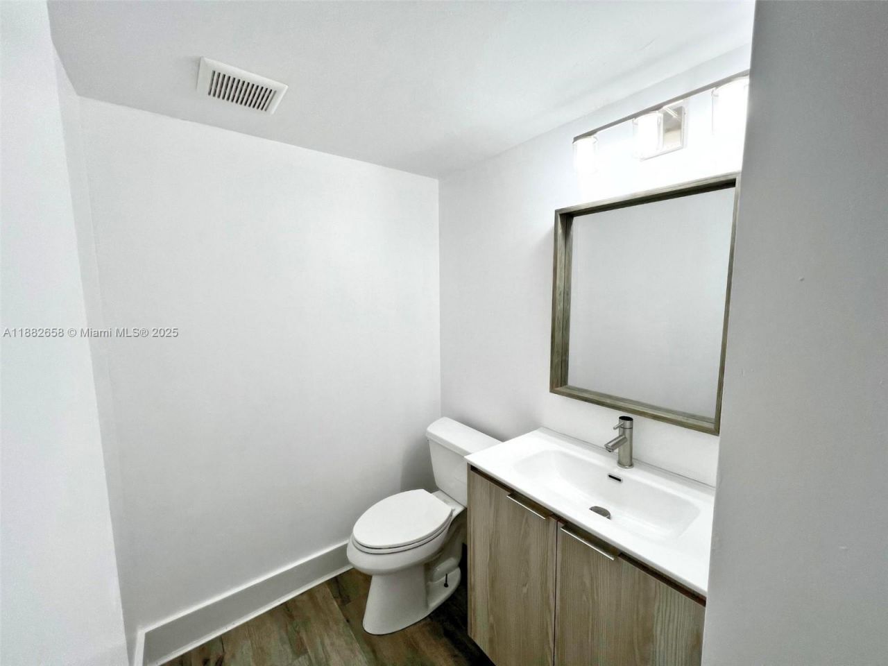 200 SW 132nd Way, Unit 203L, Pembroke Pines, FL 33027 Photo