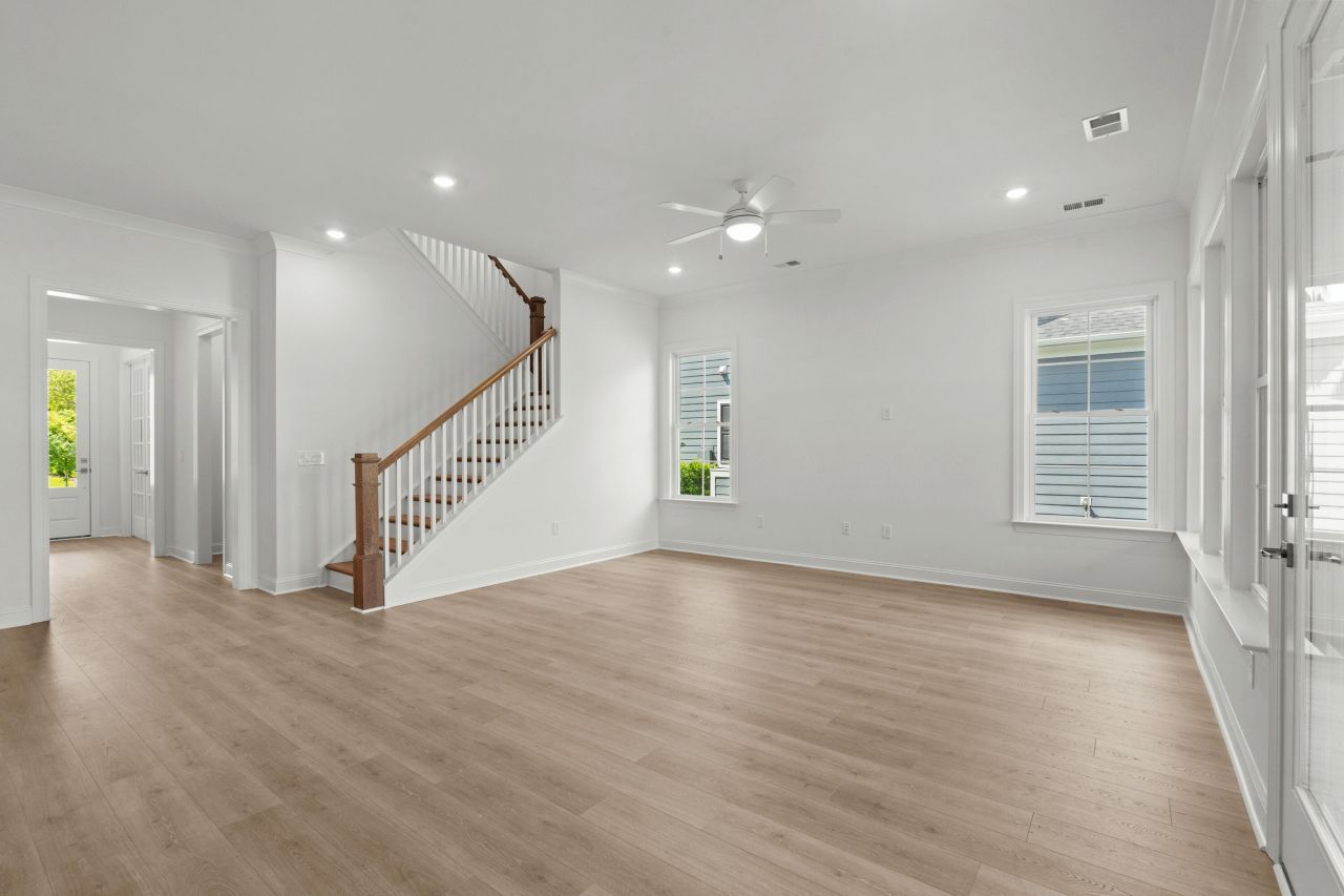 800 Creek Pointe Drive Photo 10