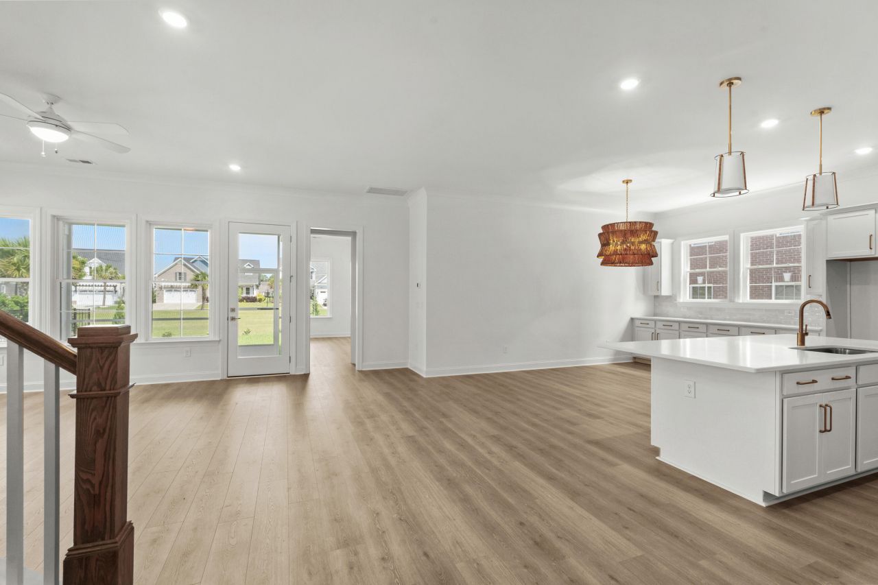 800 Creek Pointe Drive Photo 7