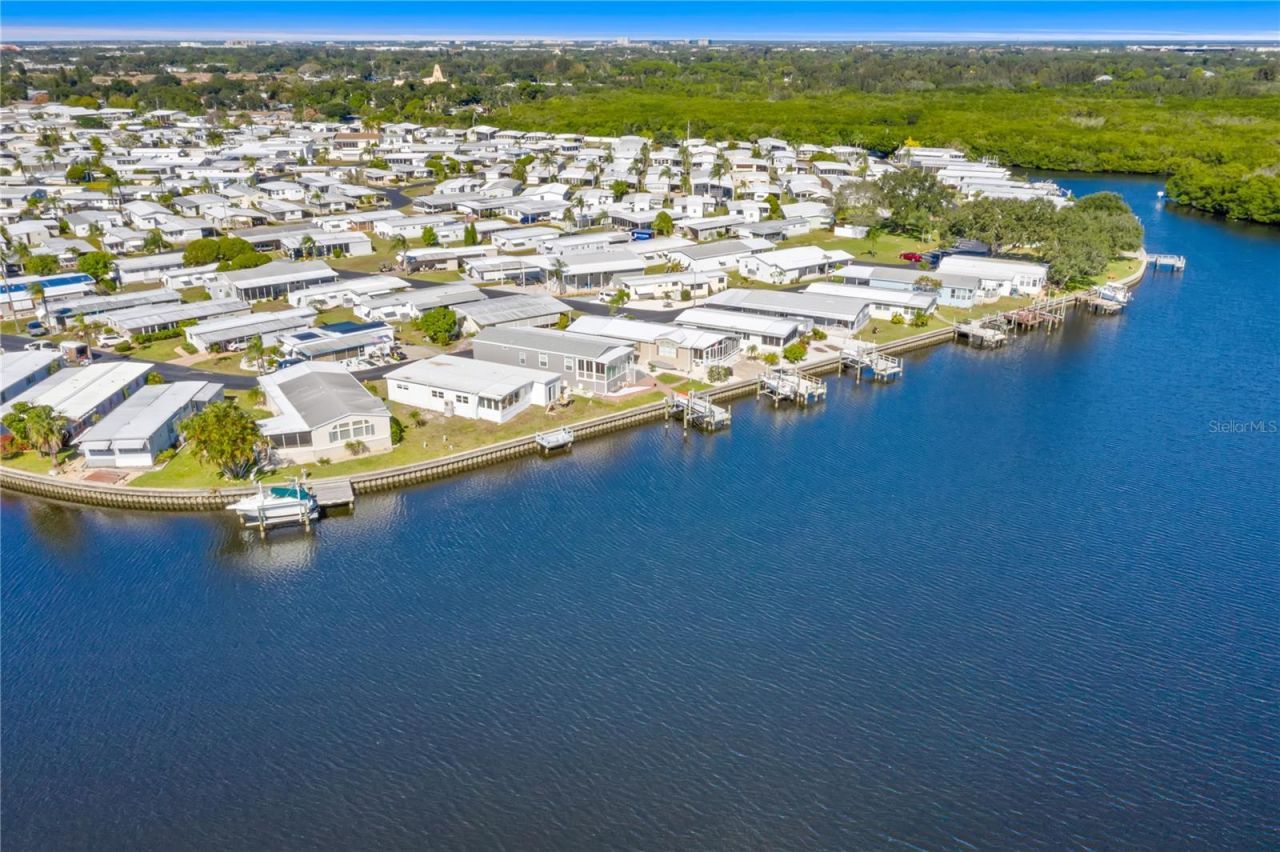 6803 Mount Pleasant Road Ne, Unit 33, Saint Petersburg, FL 33702 Photo