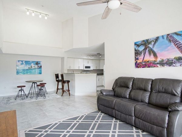 4041 San Marino Boulevard, Unit 307, West Palm Beach, FL 33409