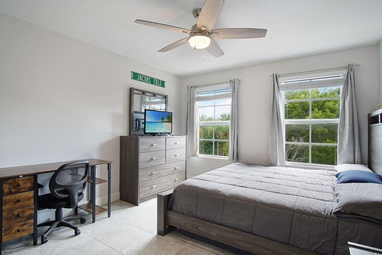 4041 San Marino Boulevard, Unit 307, West Palm Beach, FL 33409 Photo