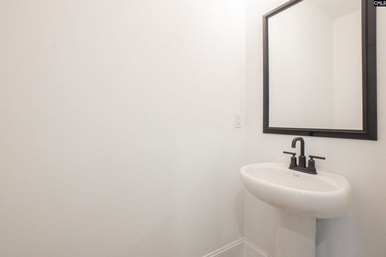 140 Windjammer Way Photo 13