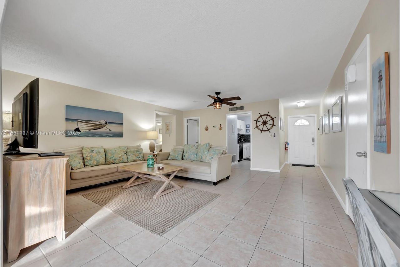 308 Sombrero Beach Rd, Marathon, FL 33050 Photo