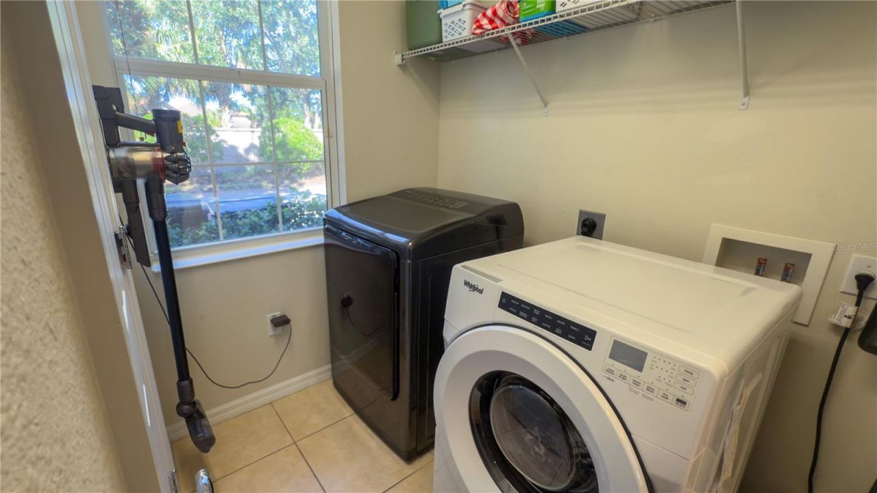 3756 82nd Avenue Circle E, Unit 101, Sarasota, FL 34243 Photo