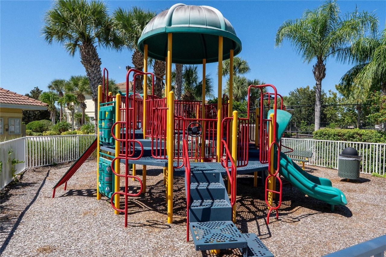 3756 82nd Avenue Circle E, Unit 101, Sarasota, FL 34243 Photo