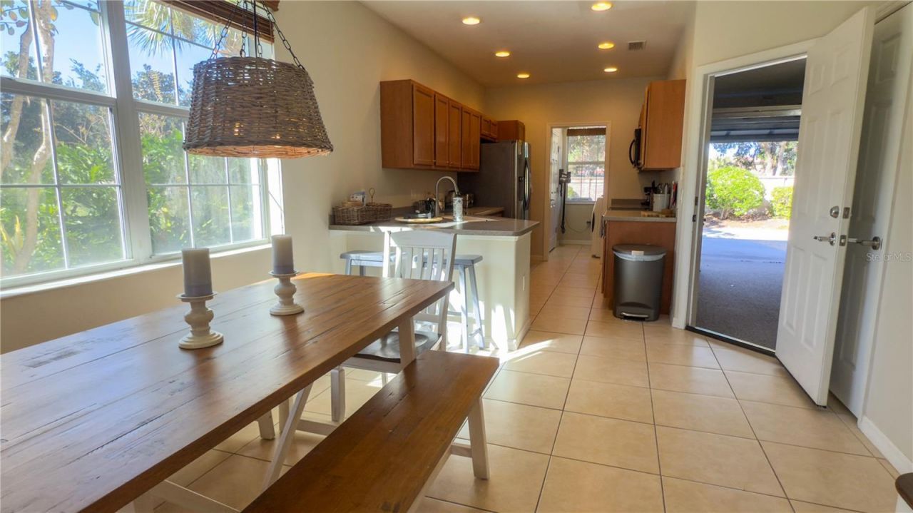 3756 82nd Avenue Circle E, Unit 101, Sarasota, FL 34243 Photo