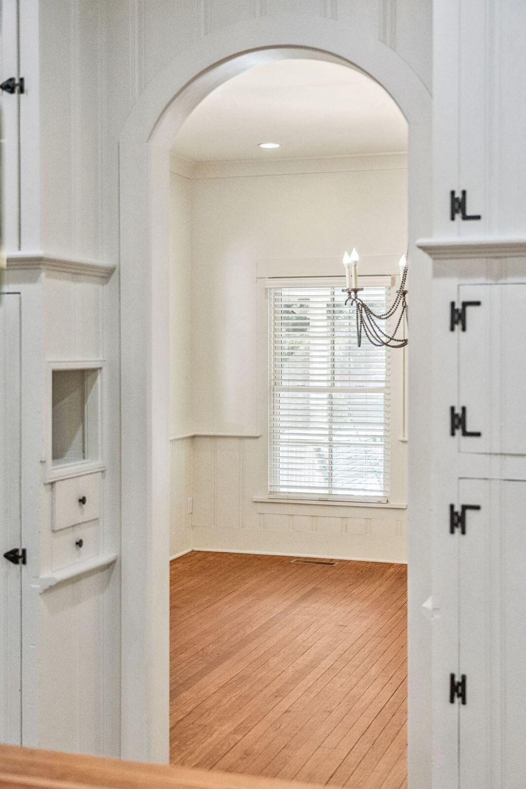 2424 Middle Street Photo 17