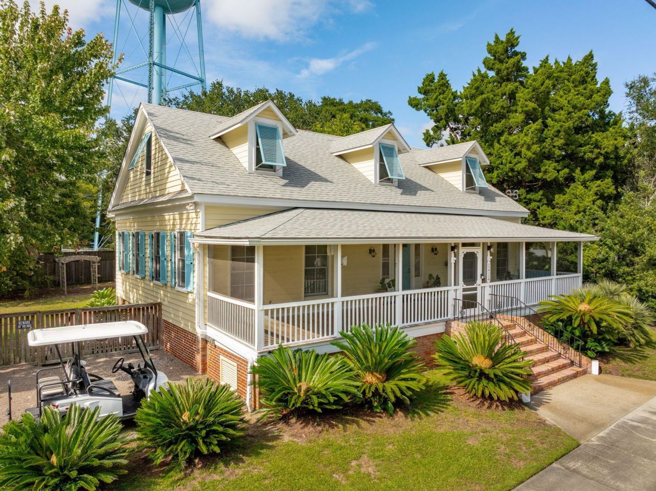 2424 Middle Street Photo 46