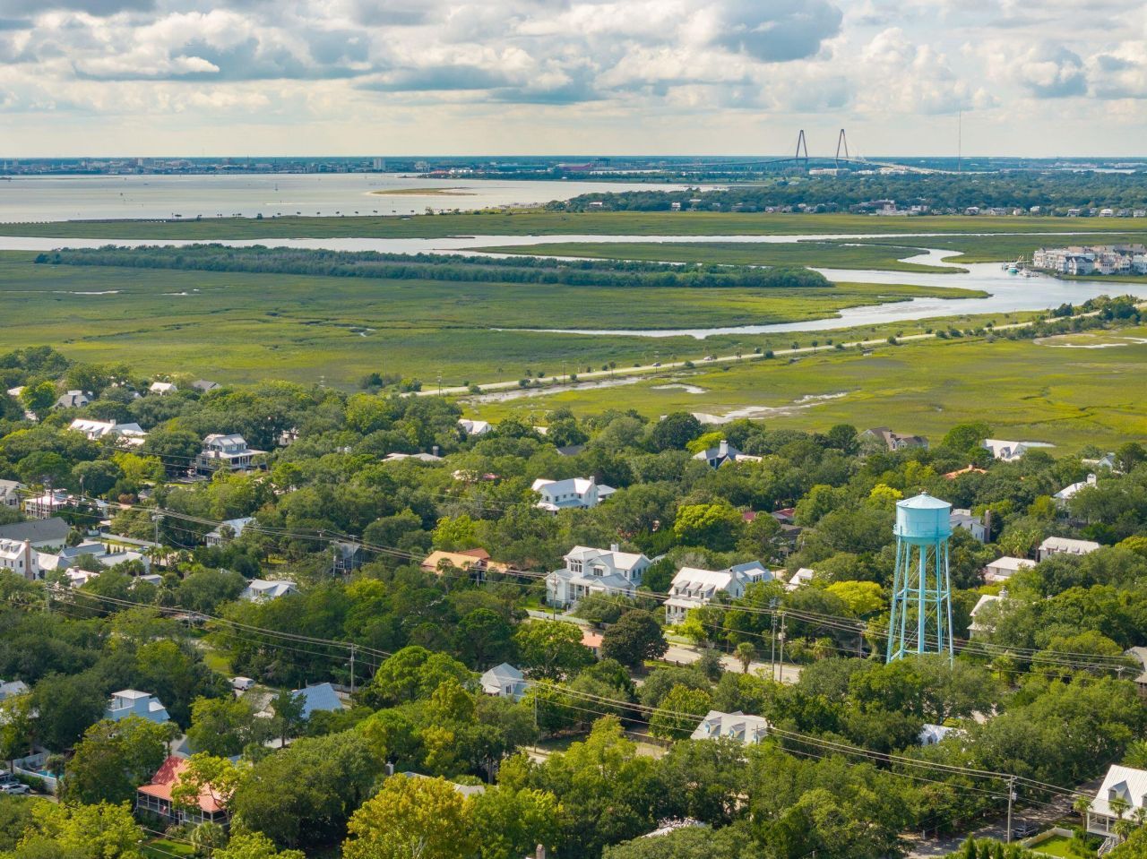 2424 Middle Street Photo 49