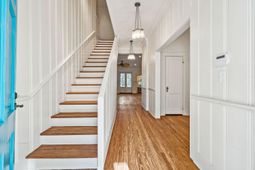 2424 Middle Street photo 4