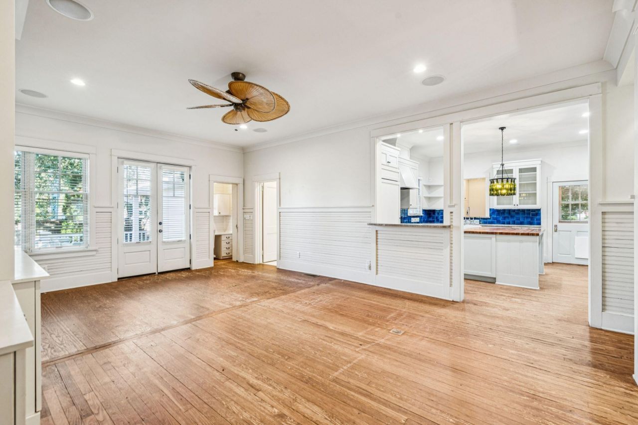 2424 Middle Street Photo 54