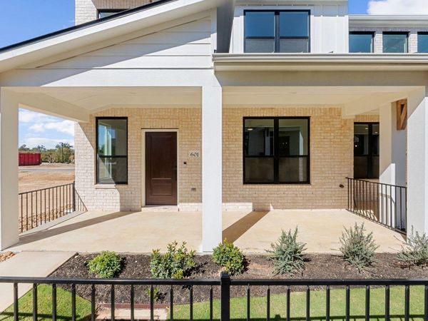 1280 E Main ST, Unit 601, Round Rock, TX 78664