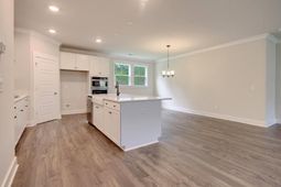 1100 Creek Pointe Drive photo 4