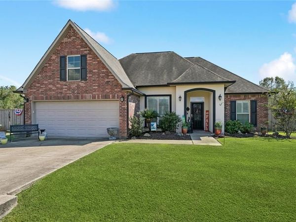 40078 BORNEL Court, Ponchatoula, LA 70454
