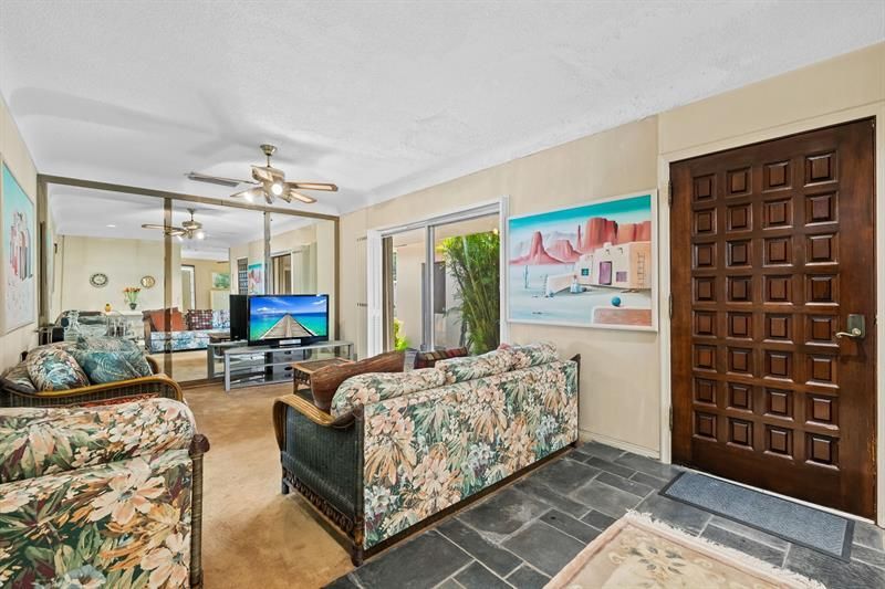 625 Oleander Drive, Hallandale Beach, FL 33009 Photo