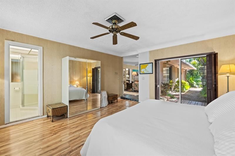 625 Oleander Drive, Hallandale Beach, FL 33009 Photo