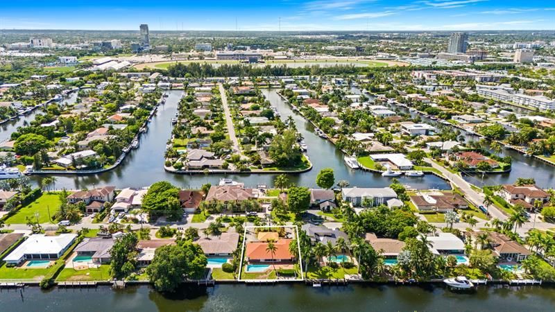 625 Oleander Drive, Hallandale Beach, FL 33009 Photo