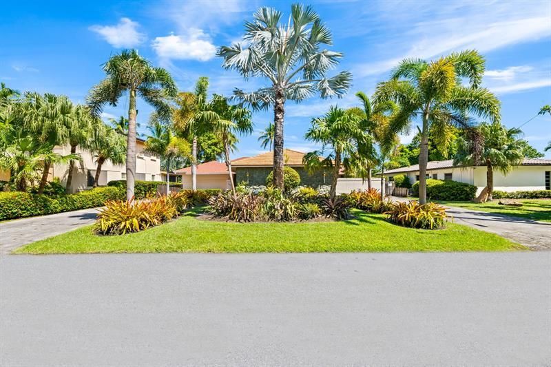 625 Oleander Drive, Hallandale Beach, FL 33009 Photo