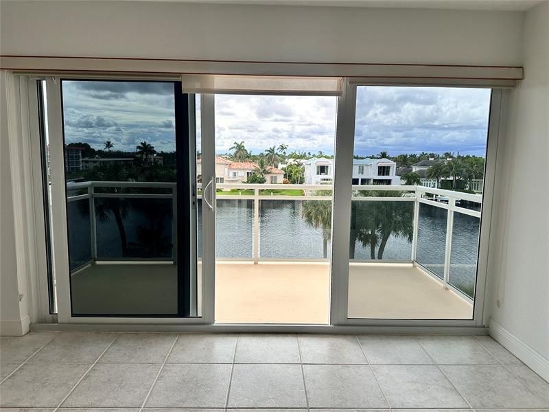 1160 Hillsboro Mile, Unit 304, Hillsboro Beach, FL 33062 Photo