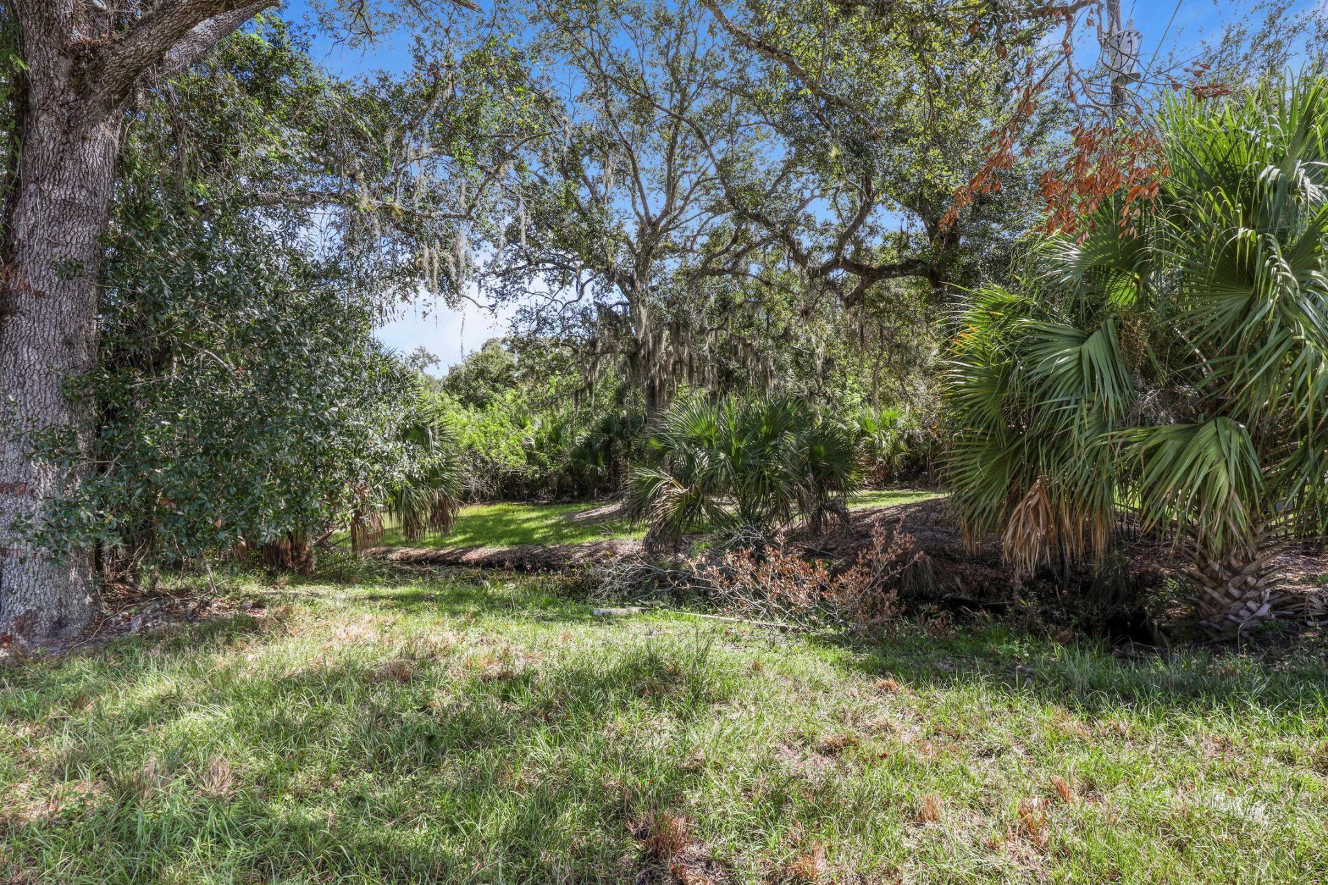 2460 Sweetwater Drive, Fort Pierce, FL 34981 Photo