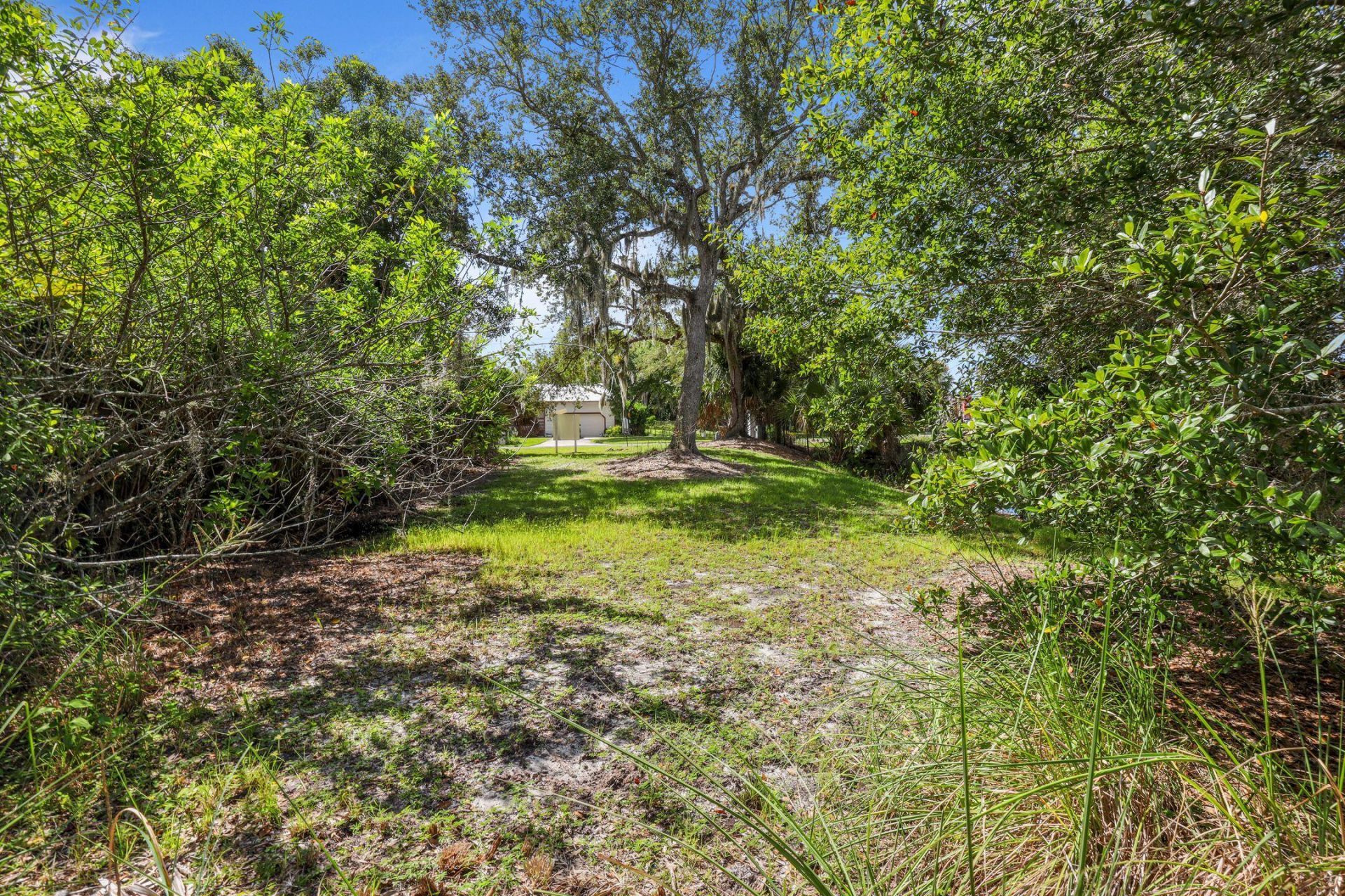 2460 Sweetwater Drive, Fort Pierce, FL 34981 Photo