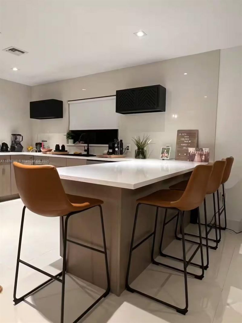 808 SW 29th St, Fort Lauderdale, FL 33315 Photo