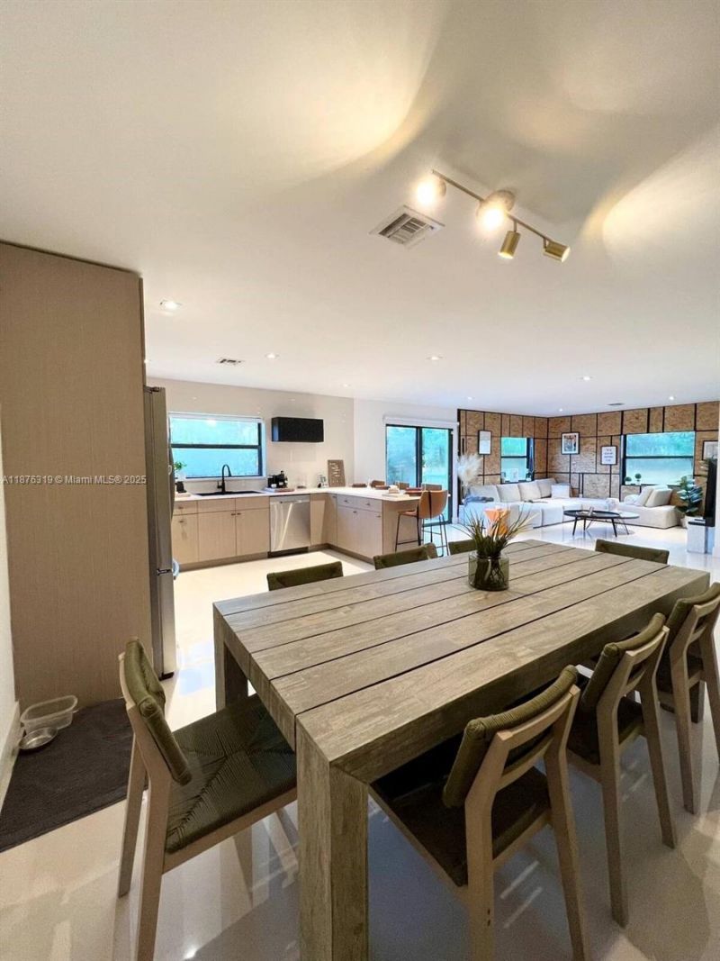 808 SW 29th St, Fort Lauderdale, FL 33315 Photo