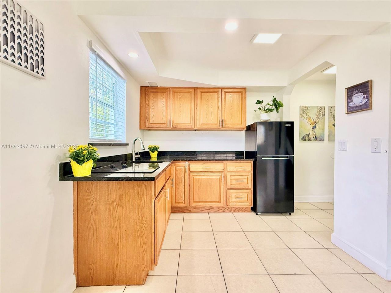 30 SW 11th Ave, Unit 4, Miami, FL 33130 Photo