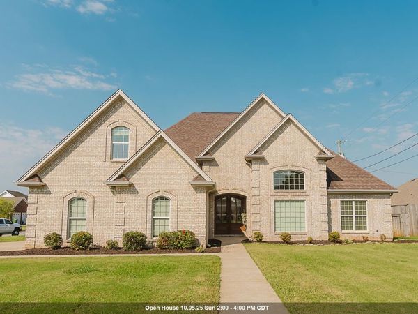 2502 Brown St, Muscle Shoals, AL